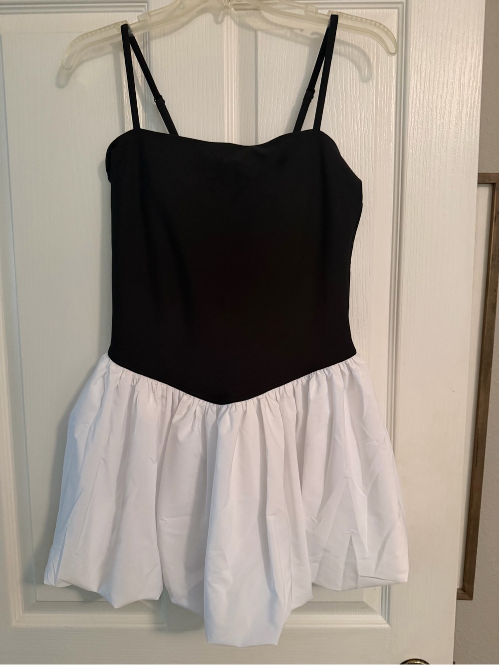 Abercrombie YPB bubble hem active dress